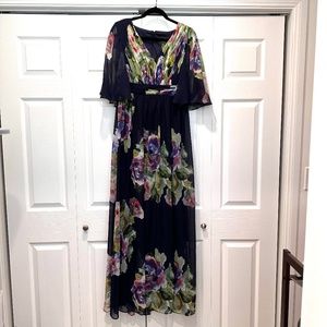 Adrianna Papell NWT Women's Printed Chiffon Ballgown